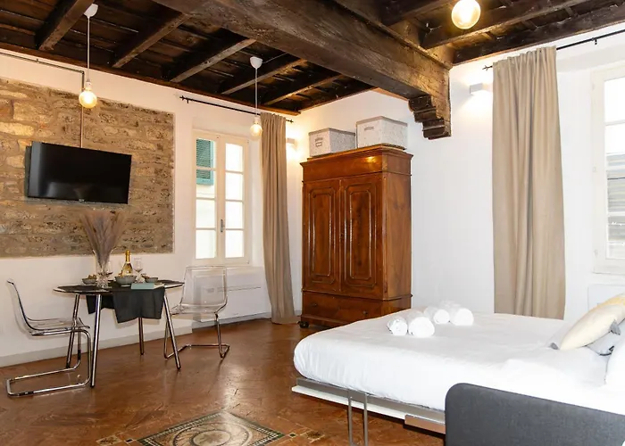 Carusca Apartmán Como